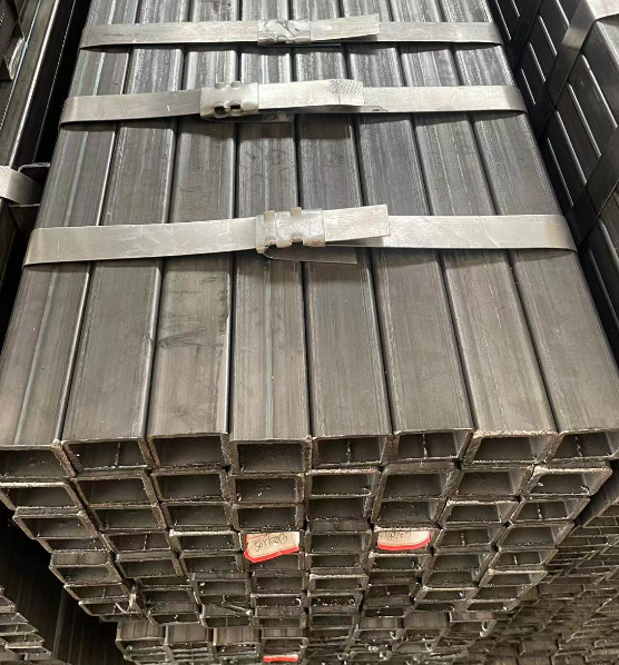 南通工业用梯子 镀锌管焊接梯子 铁梯子方管梯